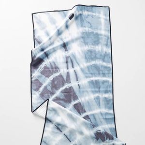 Manduka Yogitoes Mat Towel